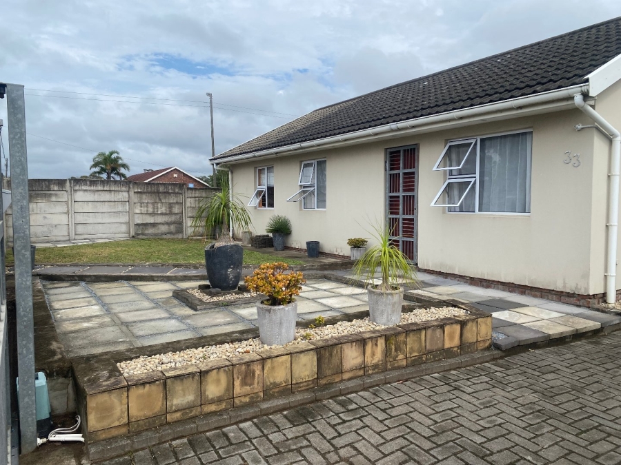 To Let 2 Bedroom Property for Rent in Gonubie Eastern Cape